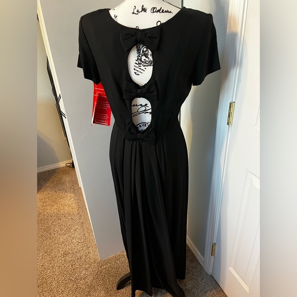 Winter Parties 🌹👠Jeffrey & Dana Cocktail Gown 8 - Picture 4 of 14